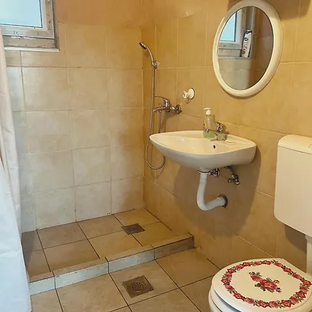 Holiday home Vikendica Ubla